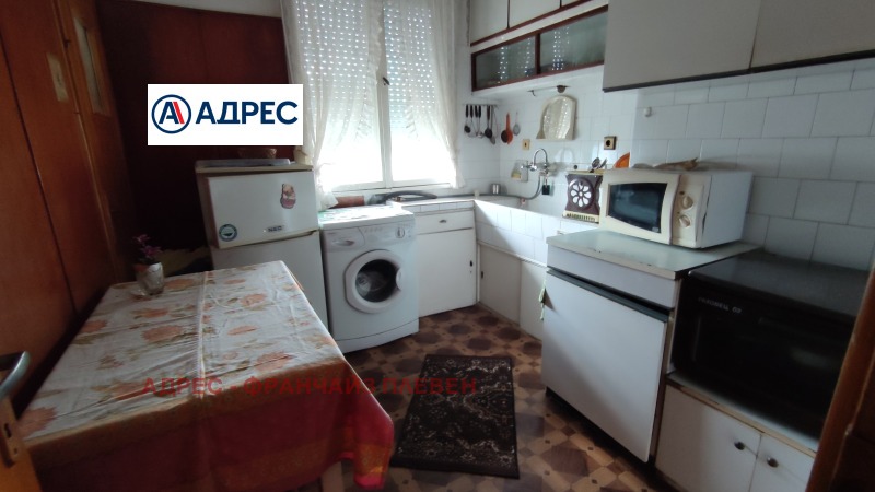 Продава 2-СТАЕН, с. Ясен, област Плевен