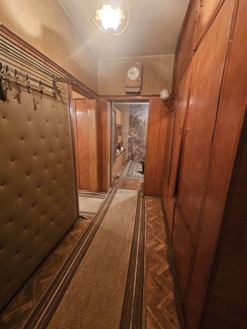 Продава 4-СТАЕН, гр. Дупница, област Кюстендил, снимка 3 - Апартаменти - 53415467