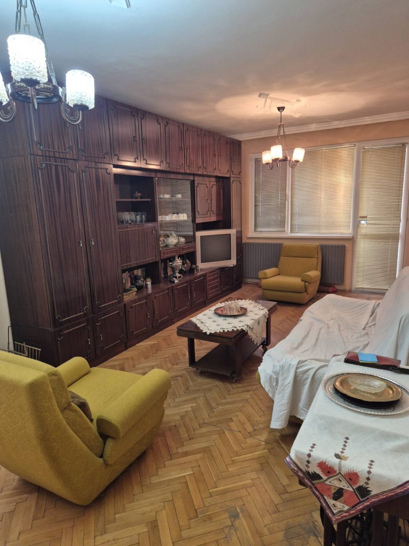 Продава МНОГОСТАЕН, гр. Плевен, Идеален център, снимка 6 - Апартаменти - 53592731