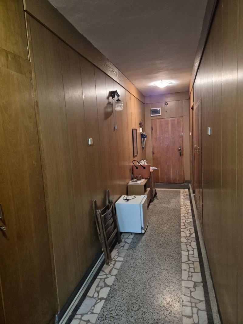 Продава МНОГОСТАЕН, гр. Плевен, Идеален център, снимка 8 - Апартаменти - 53592731