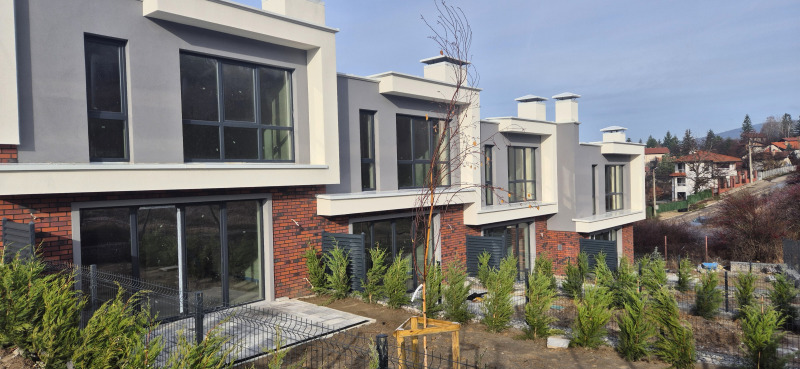 Продава КЪЩА, с. Рударци, област Перник, снимка 2 - Къщи - 52339803