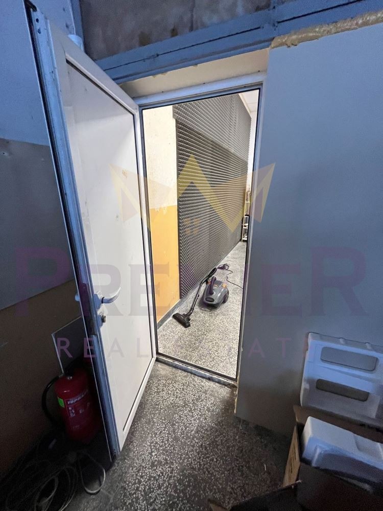 Продава  Пром. помещение град Габрово , Промишлена зона , 793 кв.м | 44695896 - изображение [9]