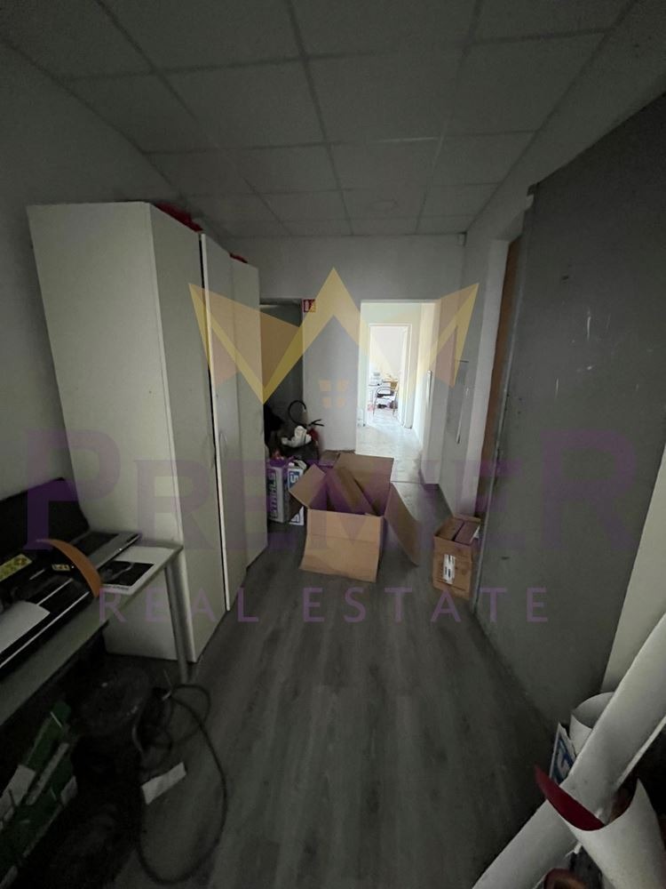 Продава  Пром. помещение град Габрово , Промишлена зона , 793 кв.м | 44695896 - изображение [5]