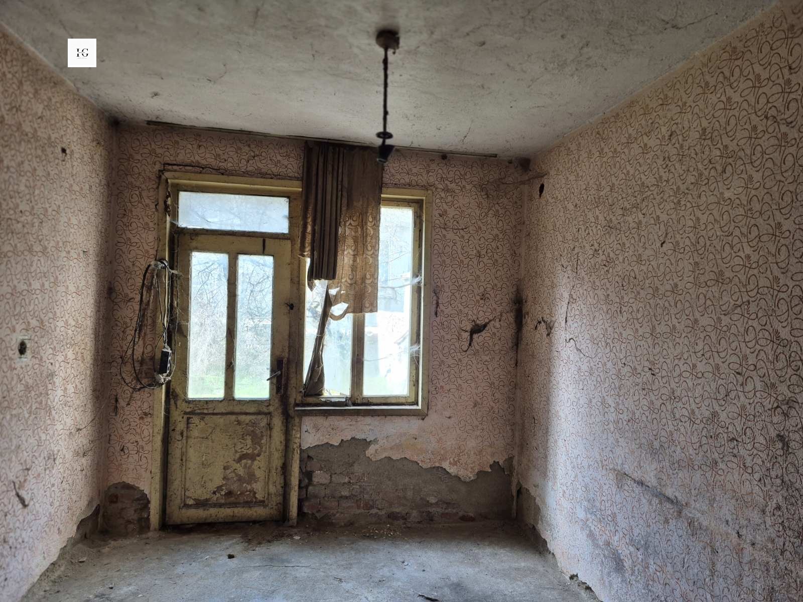 Продава 2-СТАЕН, гр. Айтос, област Бургас, снимка 2 - Апартаменти - 53945309