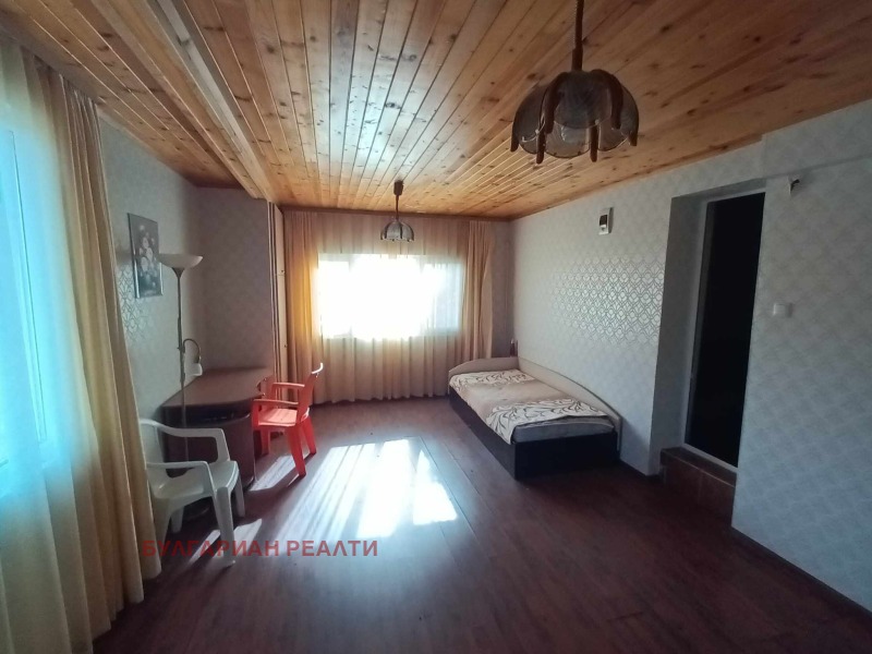 Till salu  Hus region Dobrich , Obrotjistje , 190 kvm | 63016943 - bild [11]