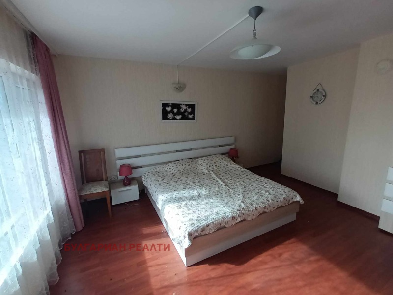 Till salu  Hus region Dobrich , Obrotjistje , 190 kvm | 63016943 - bild [7]