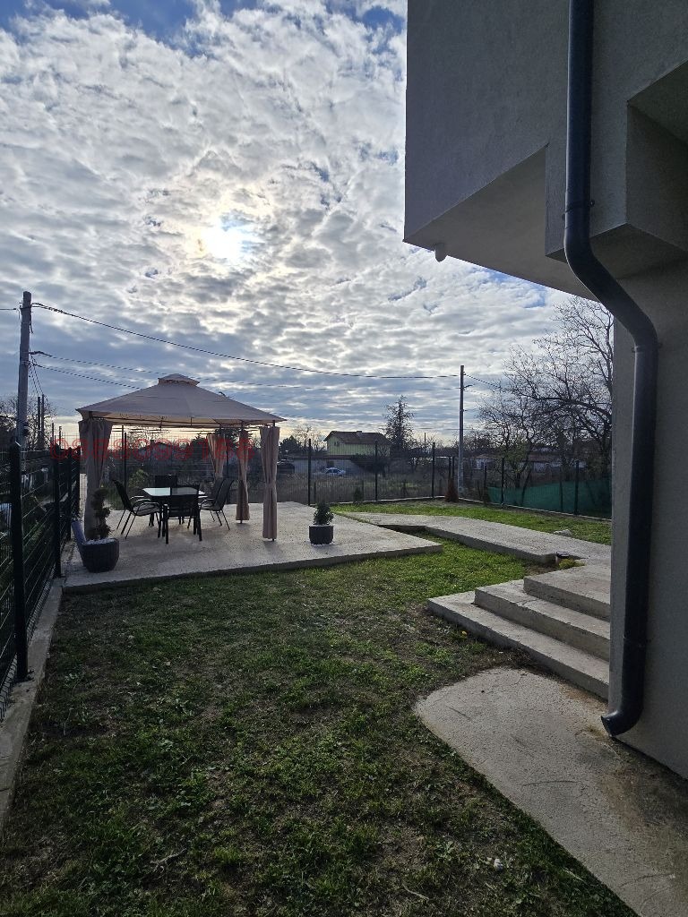 Продава КЪЩА, гр. Варна, м-т Боровец - юг, снимка 8 - Къщи - 52641920