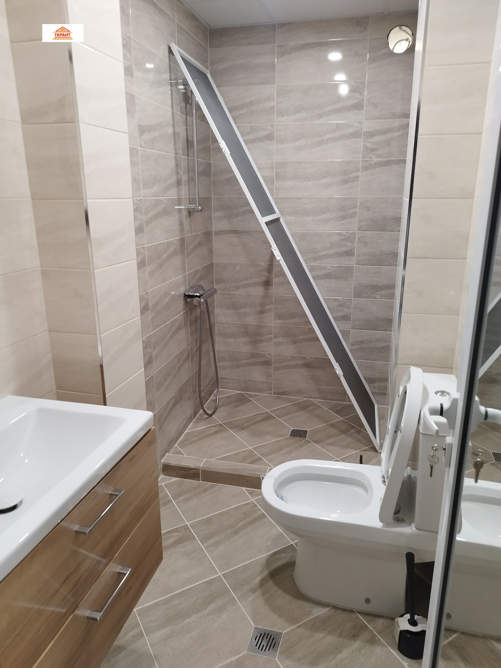 Продава 2-СТАЕН, гр. Плевен, Широк център, снимка 9 - Апартаменти - 56413551
