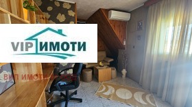 1 chambre 9-ti kvartal, Pleven 11