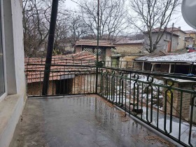 Casa Devetaki, región Lovech 3