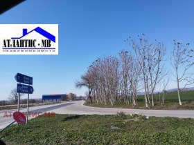 Парцел град Варна, с. Тополи 1