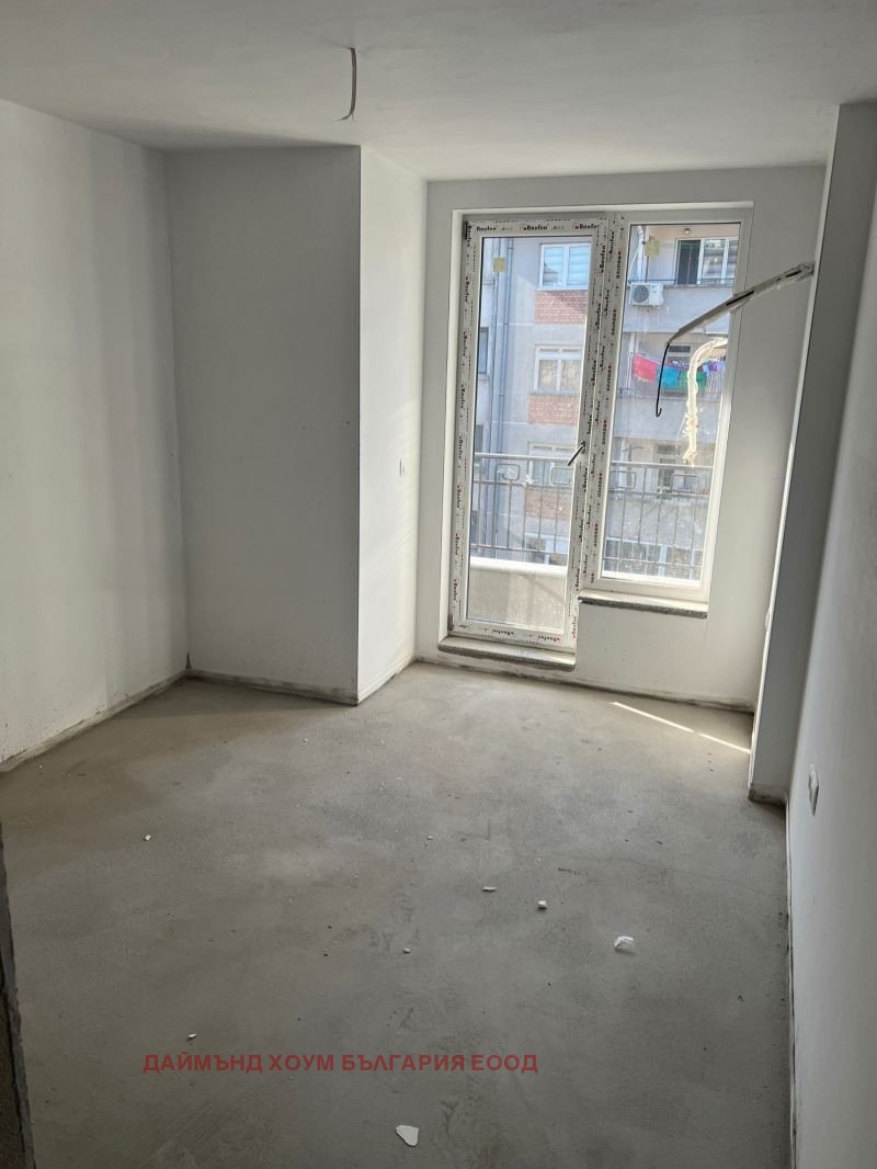 À venda  2 quartos Plovdiv , Kiutchuk Parij , 87 m² | 50454964 - imagem [3]