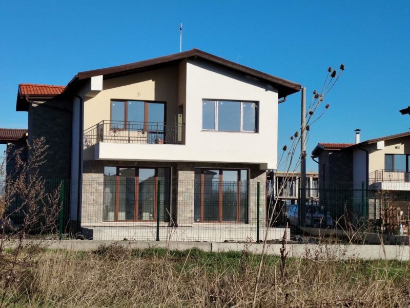 Продава КЪЩА, с. Петърч, област София област, снимка 2 - Къщи - 52468217