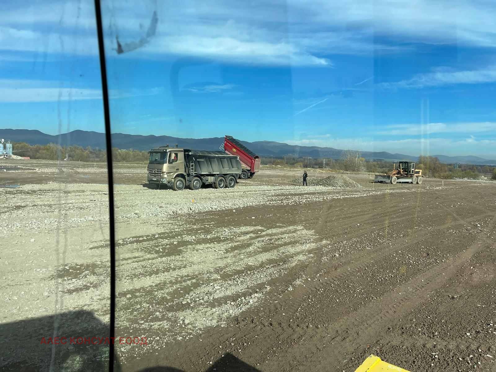 Продава ПАРЦЕЛ, гр. София, Враждебна, снимка 3 - Парцели - 54261903