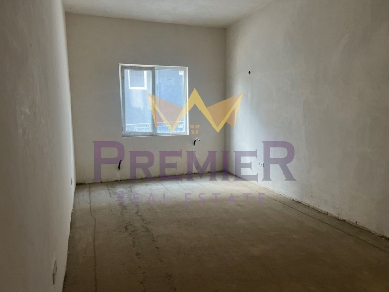 Продава 2-СТАЕН в град Варна, Колхозен пазар - 39 кв.м / 77 700 € » 151 967.99 лв., ИМОТИ ПРЕМИЕР