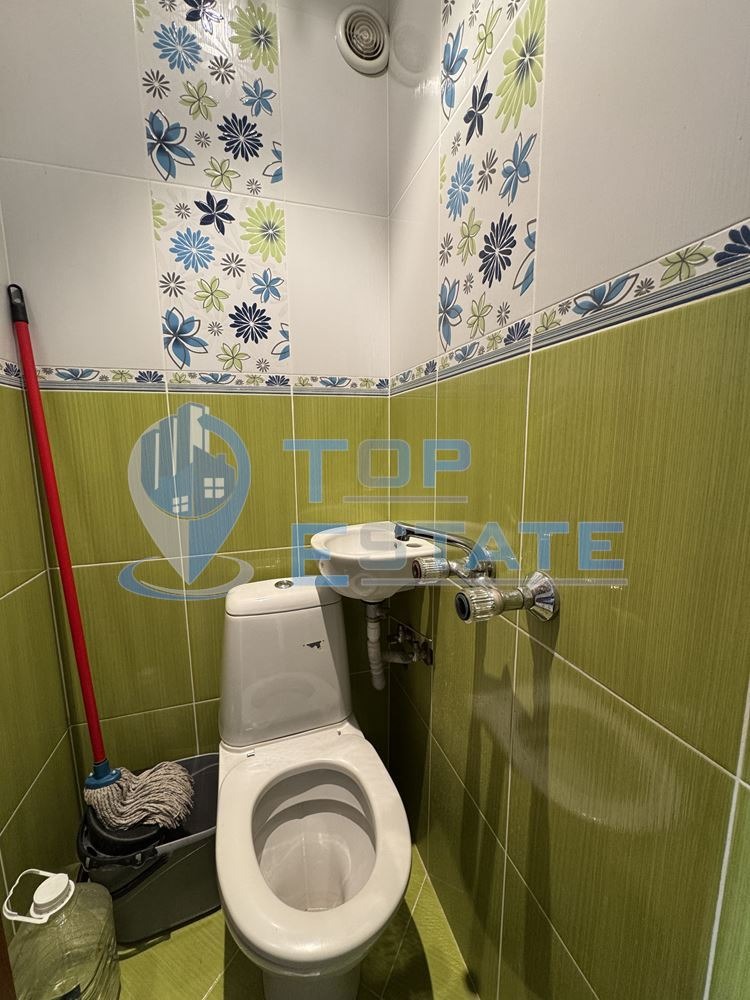 Продава МНОГОСТАЕН, гр. Велико Търново, Център, снимка 8 - Апартаменти - 52690239