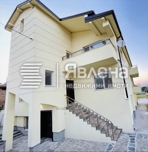 Продава КЪЩА, с. Марково, област Пловдив, снимка 2 - Къщи - 55795031