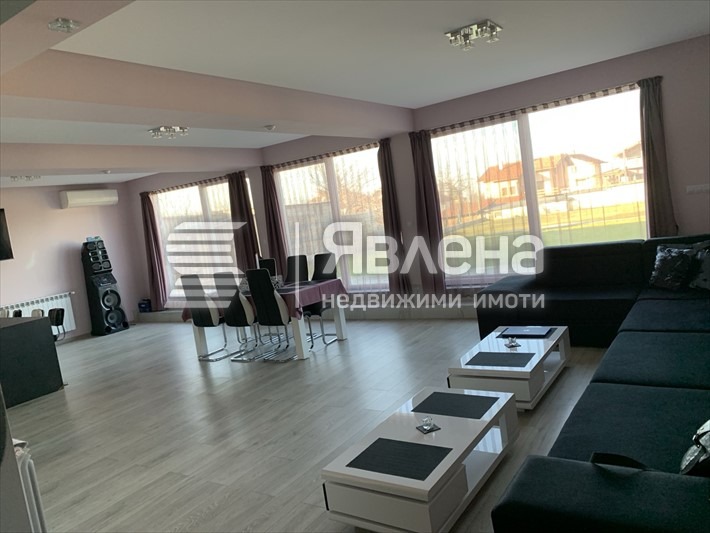 Продава КЪЩА, с. Марково, област Пловдив, снимка 7 - Къщи - 55795031