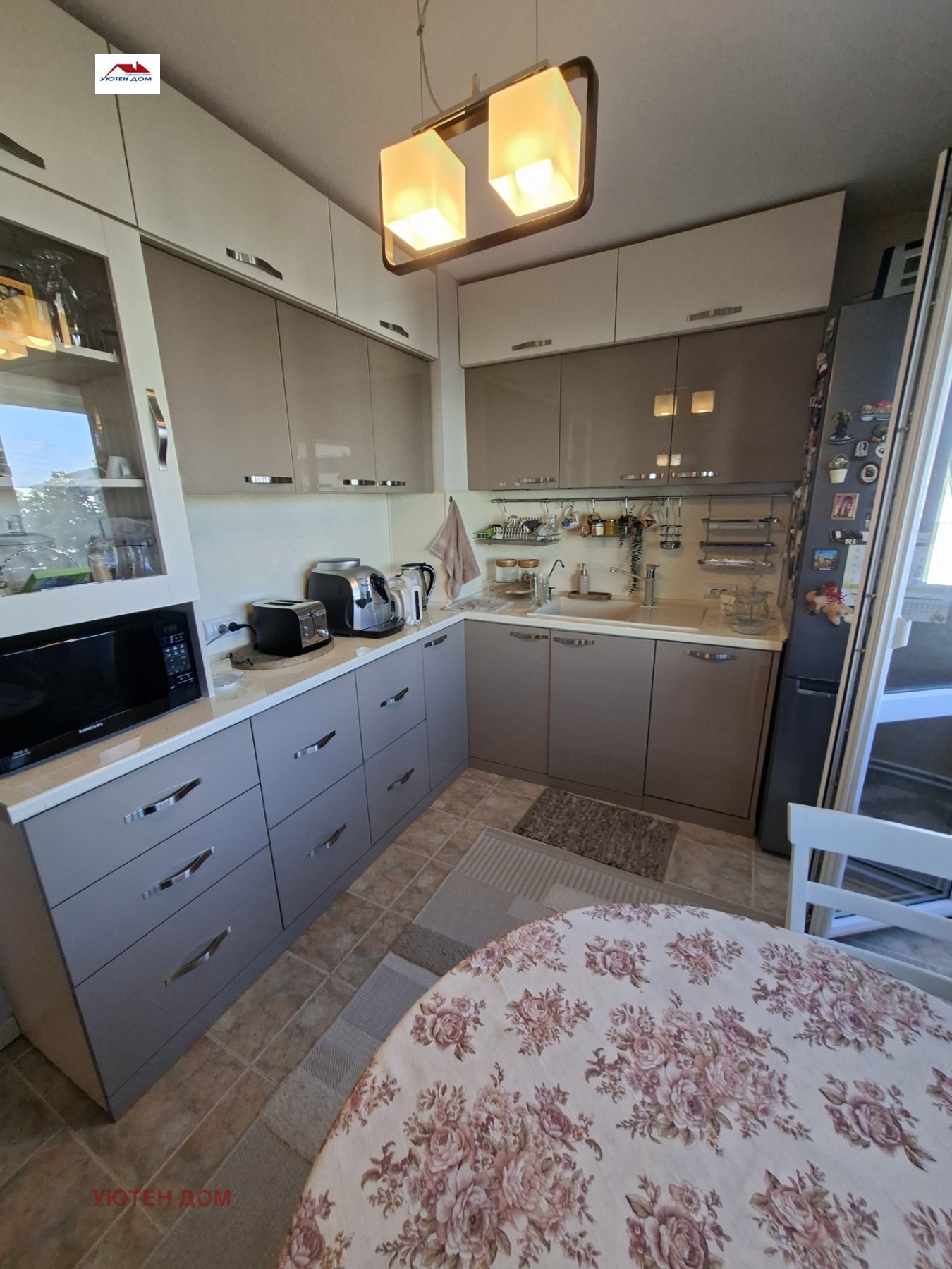 Продава 3-СТАЕН, гр. Шумен, Боян Българанов 1, снимка 8 - Апартаменти - 53667160