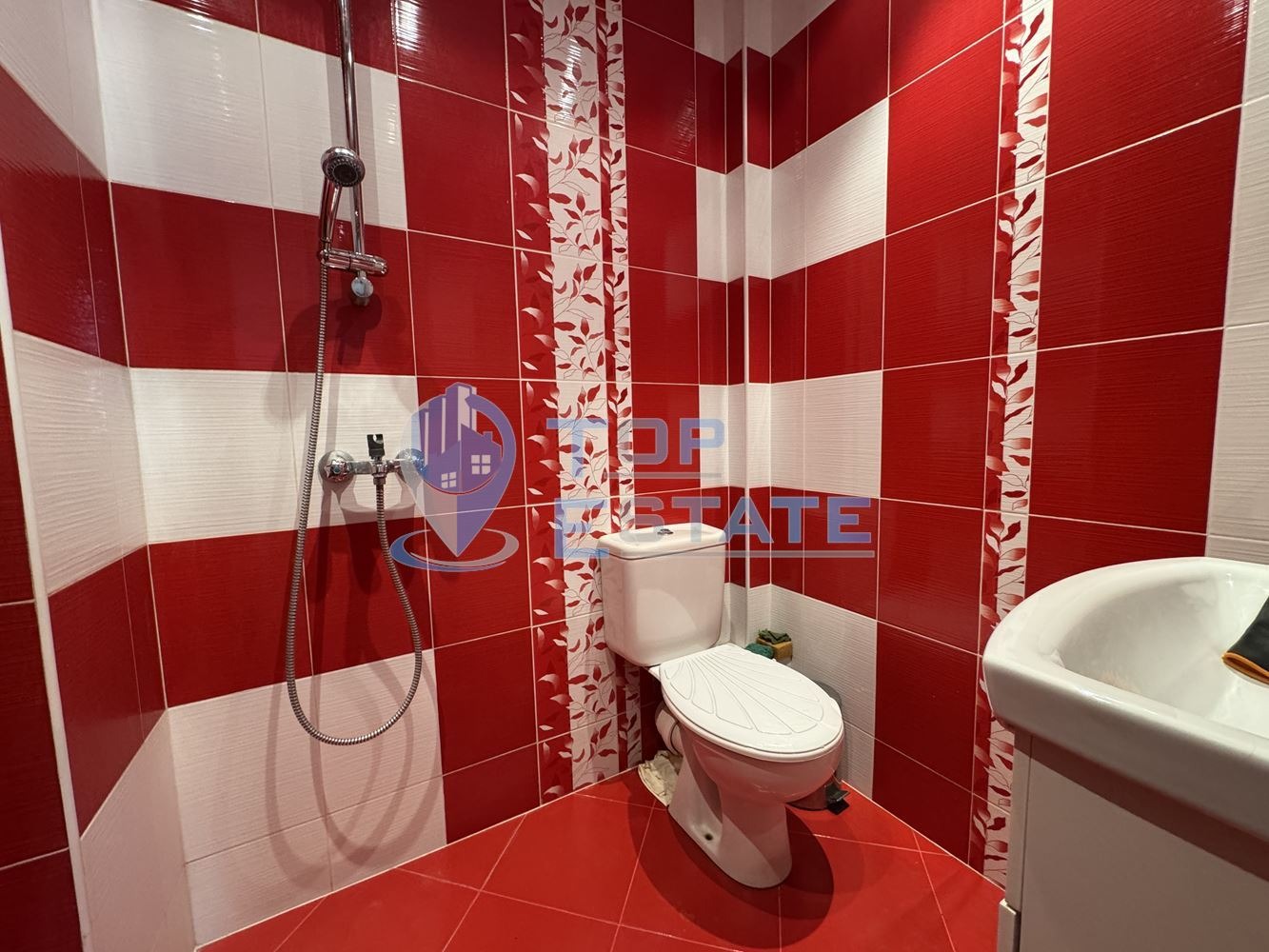 Продава МНОГОСТАЕН, гр. Велико Търново, Център, снимка 6 - Апартаменти - 52690239