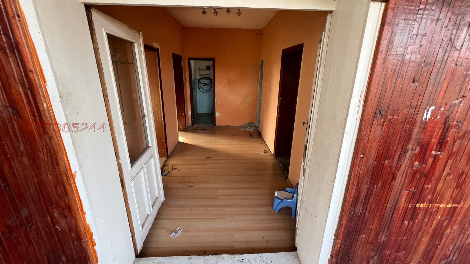 Продава КЪЩА, гр. Долни Дъбник, област Плевен, снимка 2 - Къщи - 53729283