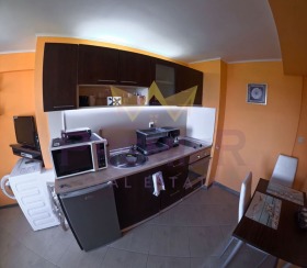 1 bedroom k.k. Zlatni pyasatsi, Varna 9