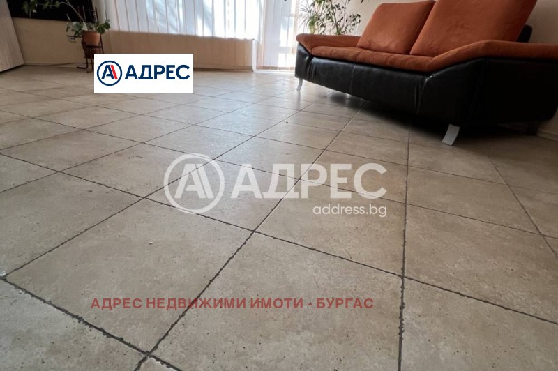 Продается  2 спальни Бургас , Център , 100 кв.м | 93649776