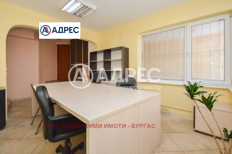 Продава  3-стаен град Бургас , Център , 100 кв.м | 93649776 - изображение [11]