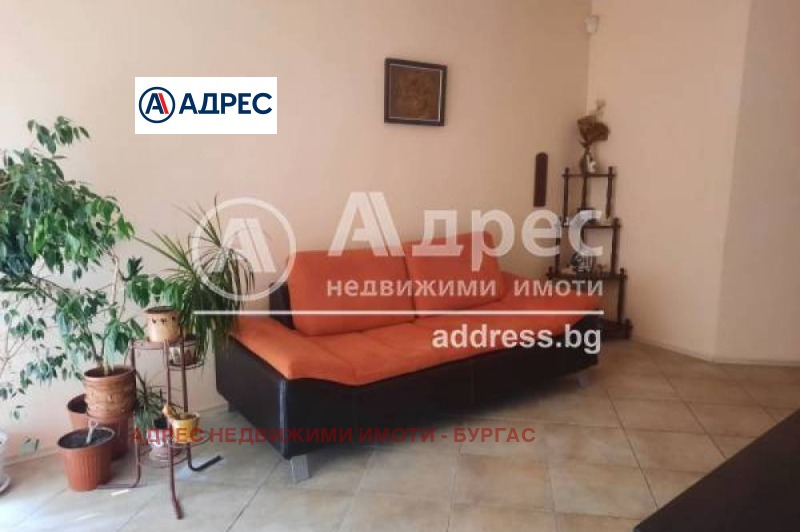 Продава 3-СТАЕН, гр. Бургас, Център, снимка 1 - Aпартаменти - 45098053