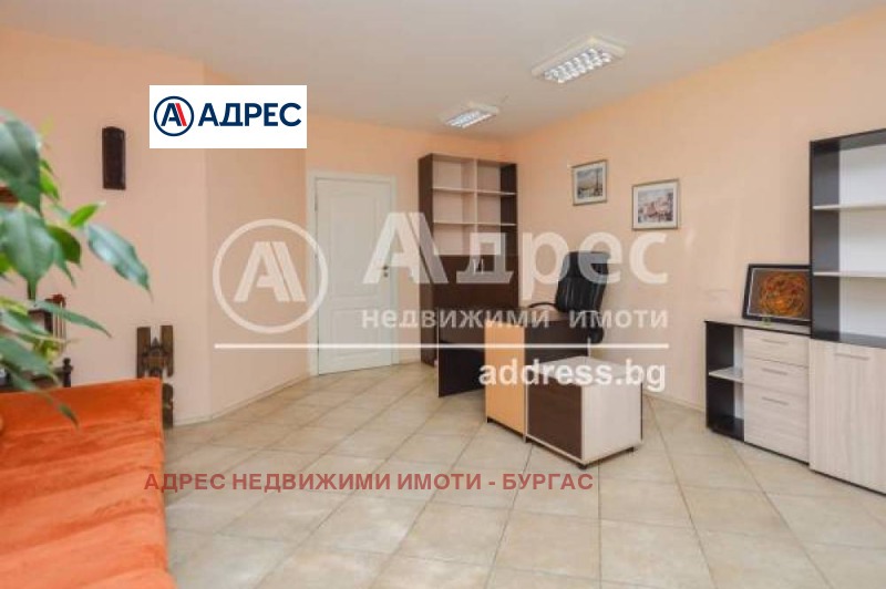 Продава 3-СТАЕН, гр. Бургас, Център, снимка 9 - Aпартаменти - 45098053