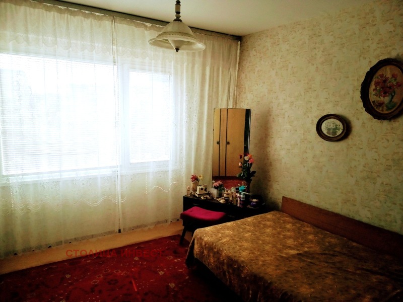 Продава 4-СТАЕН, гр. Русе, Чародейка - Юг, снимка 6 - Апартаменти - 52722557