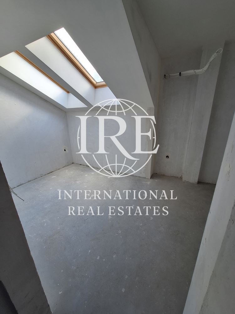 Продава МНОГОСТАЕН, гр. Варна, Лятно кино Тракия, снимка 4 - Апартаменти - 53704851