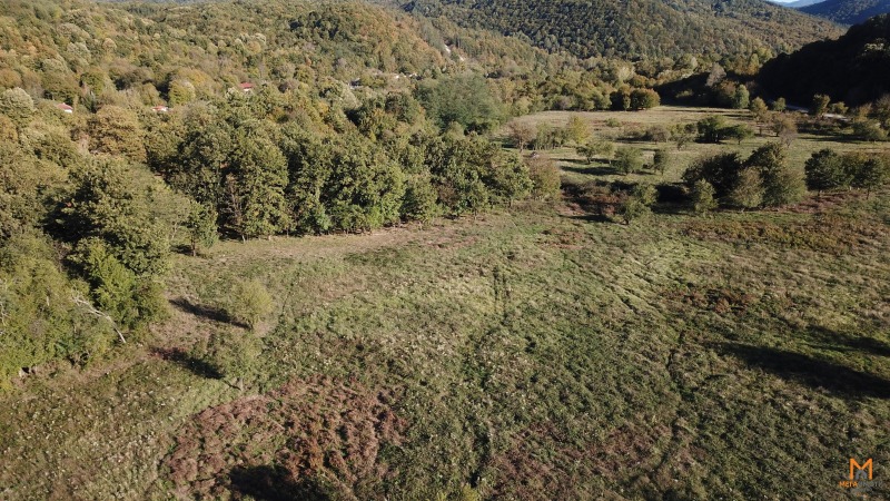 Продава ПАРЦЕЛ, област Ловеч, гр. Априлци • 36900 лв. / 18866.67 € • 14157715 1