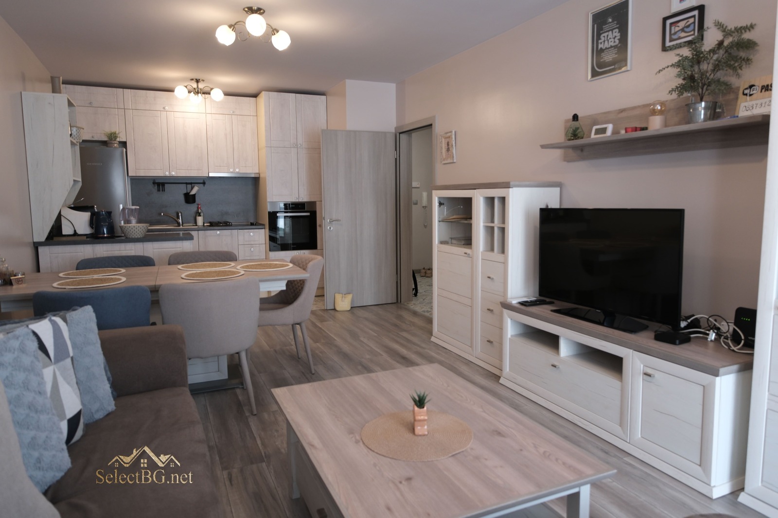 Продава 3-СТАЕН, гр. Велико Търново, Център, снимка 3 - Апартаменти - 53824040