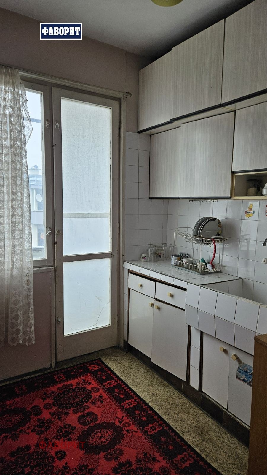 Продава 3-СТАЕН, гр. Пловдив, Кючук Париж