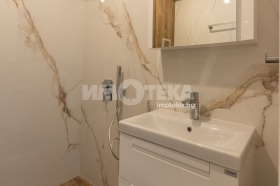 1 ložnice k.k. Sv.Sv. Konstantin i Elena, Varna 16