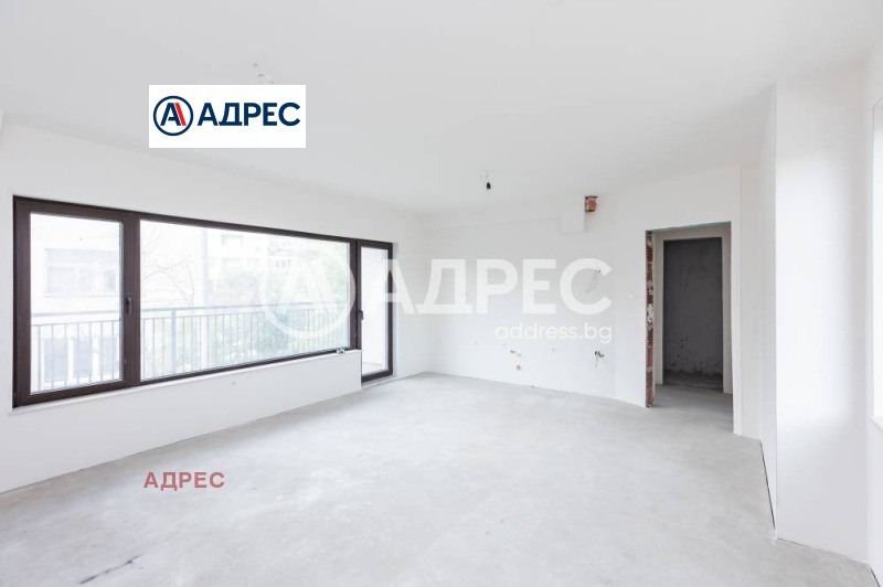 In vendita  2 camere da letto Varna , Tsentar , 113 mq | 89921785