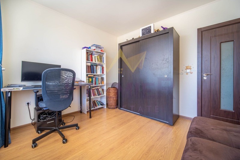 Продава 3-СТАЕН, гр. Варна, Бриз, снимка 9 - Апартаменти - 53492581