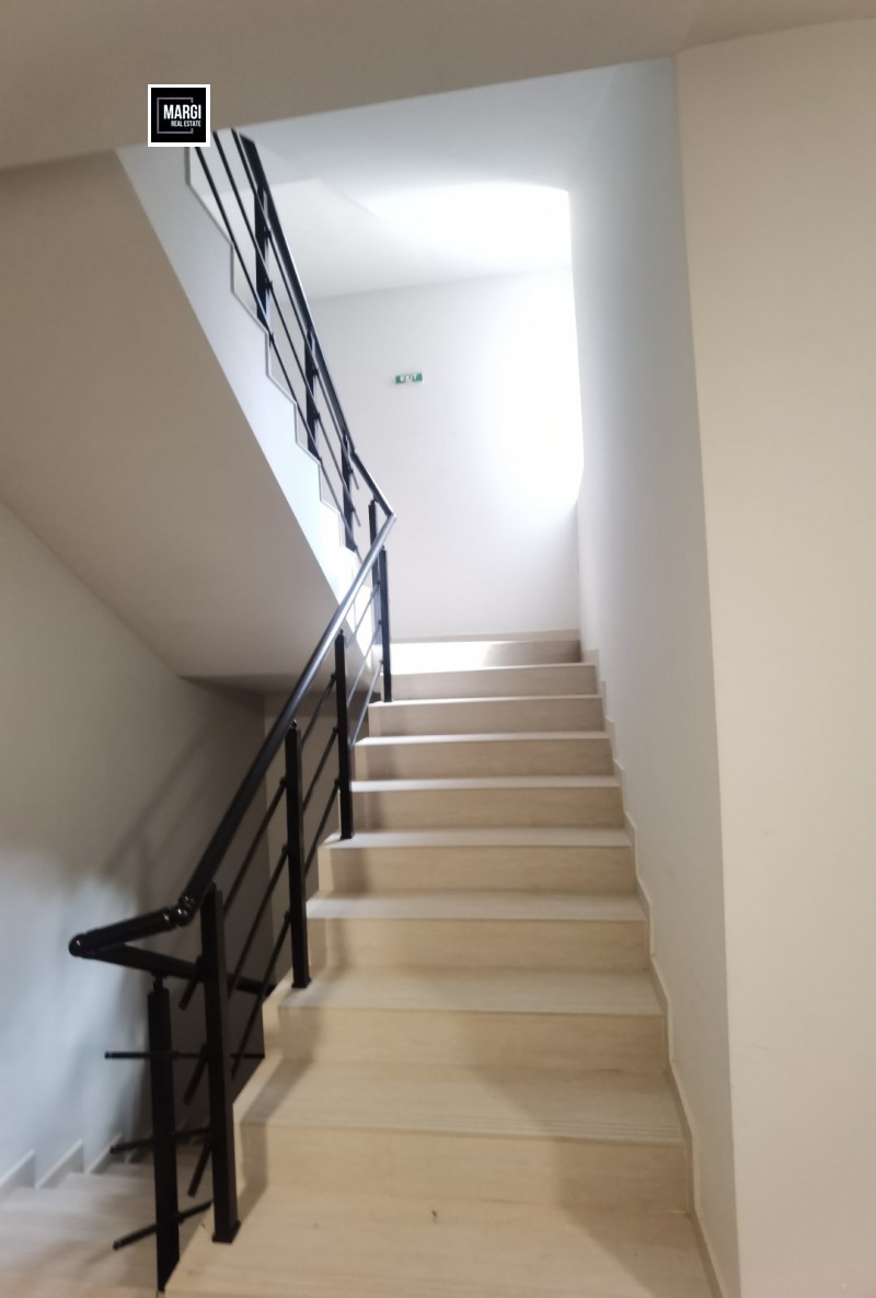 Na prodej  3 ložnice Sofia , Studentski grad , 174 m2 | 50144203 - obraz [5]
