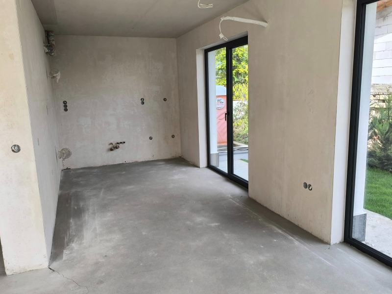 Продава КЪЩА, гр. Варна, м-т Манастирски рид, снимка 6 - Къщи - 53504430