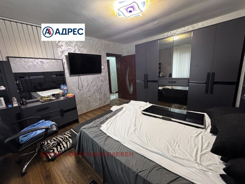 Продава КЪЩА, с. Комарево, област Плевен, снимка 11 - Къщи - 53535729