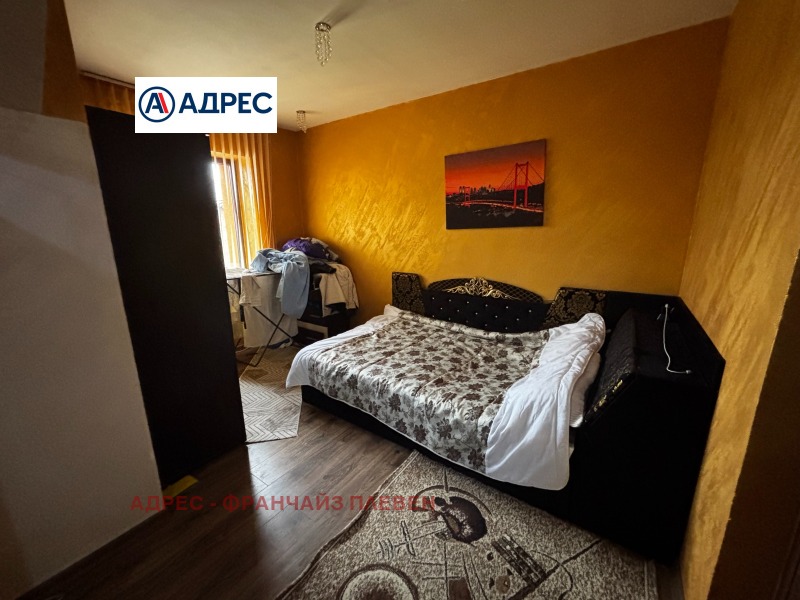 Продава КЪЩА, с. Комарево, област Плевен, снимка 13 - Къщи - 53535729