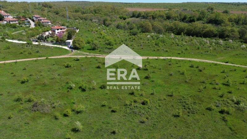 Продава ПАРЦЕЛ, с. Близнаци, област Варна