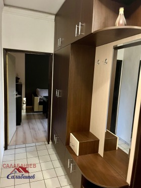 1 quarto Kiutchuk Parij, Plovdiv 3