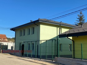 Haus Dragitschewo, region Pernik 2