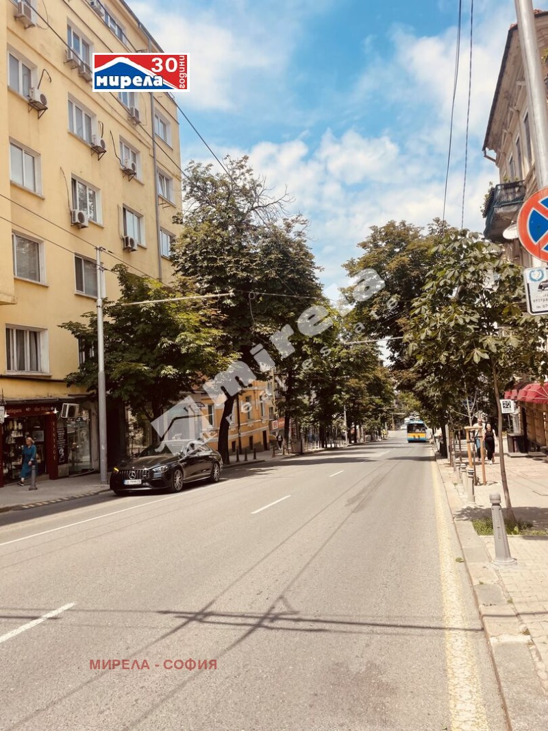 Na sprzedaż  2 sypialnie Sofia , Centar , 86 mkw | 64261418 - obraz [2]