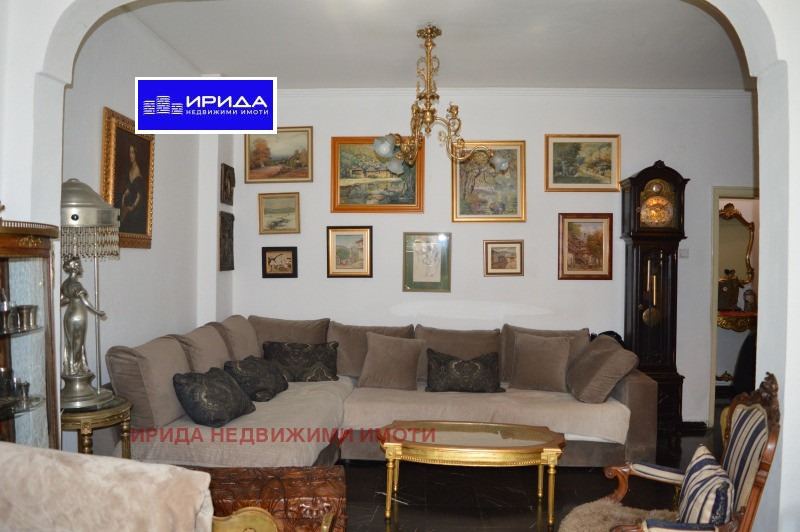 Продава 3-СТАЕН, гр. София, Център, снимка 2 - Апартаменти - 53369916