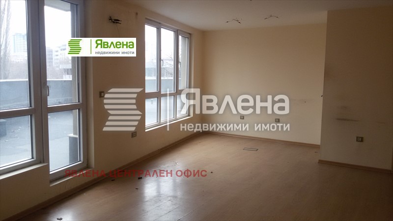 Продава МНОГОСТАЕН, гр. София, Дианабад, снимка 2 - Aпартаменти - 48577794