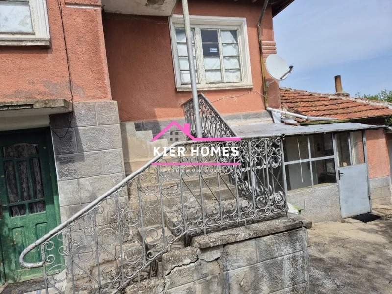 Продава КЪЩА в област Стара Загора, с. Горно Белево - 65 кв.м / 20 000 € » 39 116.60 лв., КИЕР ХОУМС