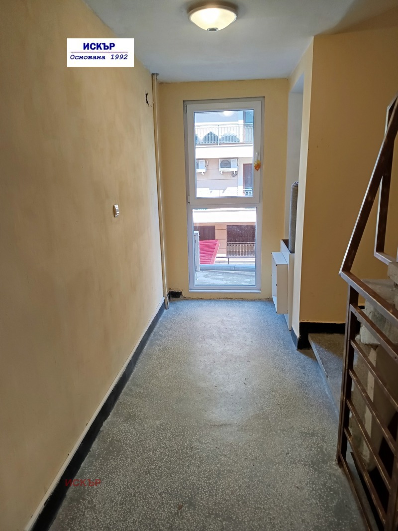 De vânzare  2 dormitoare Sofia , Oboriște , 104 mp | 43300881 - imagine [9]
